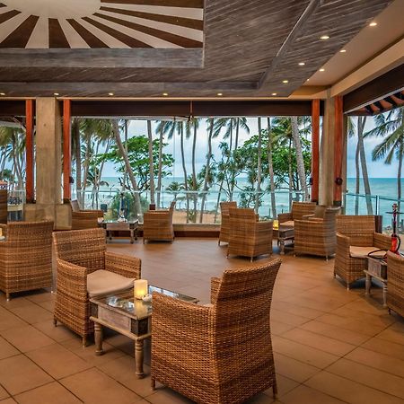 Royal Palms Beach Hotel Kalutara Buitenkant foto