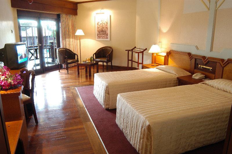 Royal Palms Beach Hotel Kalutara Buitenkant foto