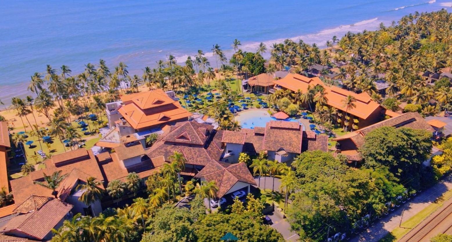 Royal Palms Beach Hotel Kalutara Buitenkant foto