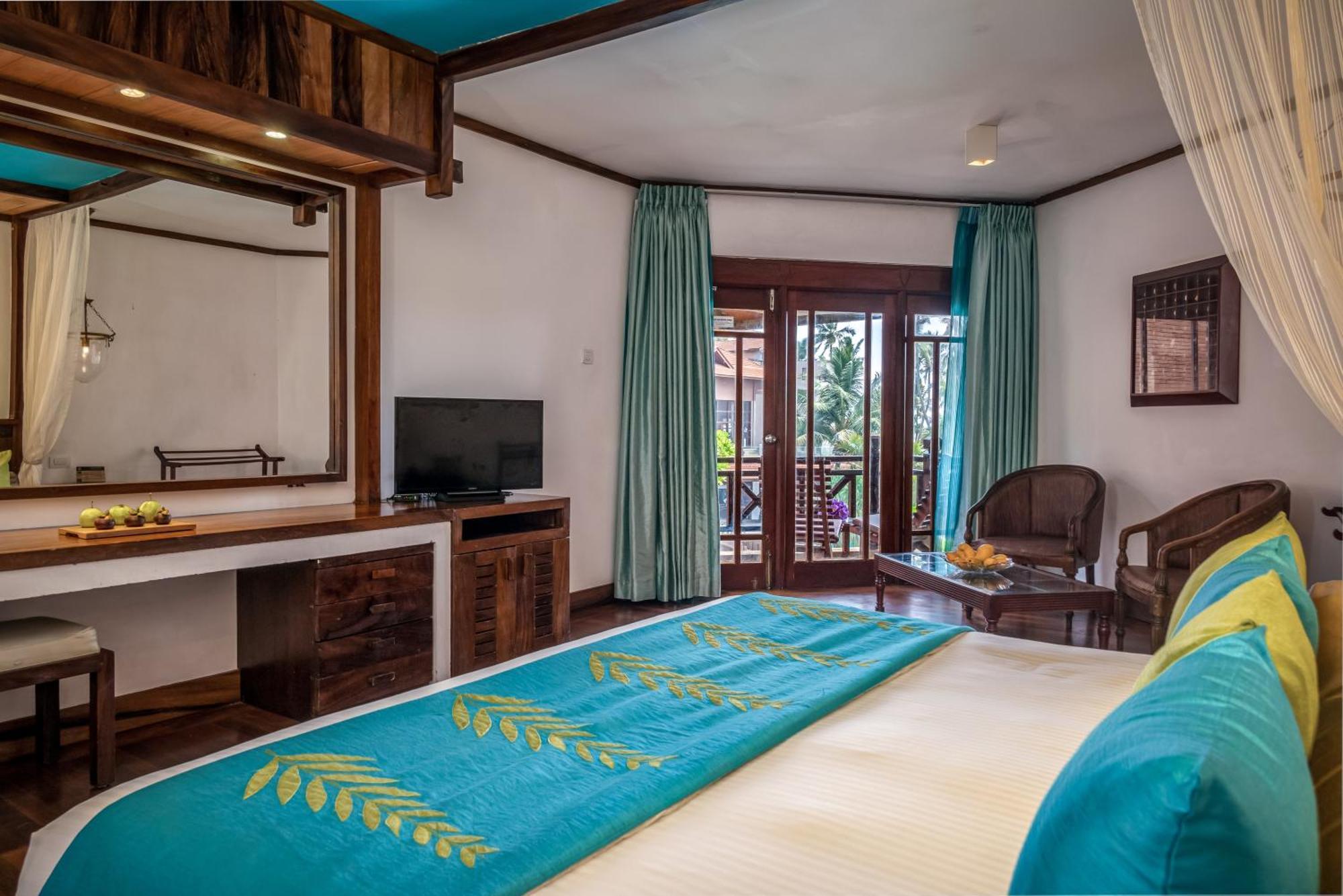 Royal Palms Beach Hotel Kalutara Buitenkant foto